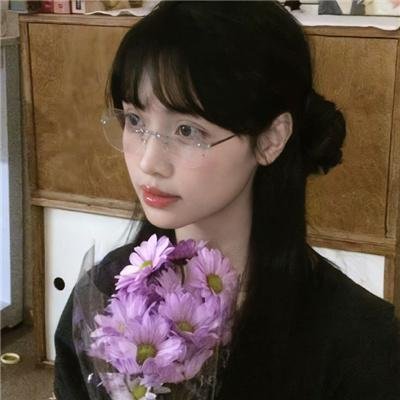 八面玲珑的申小姐